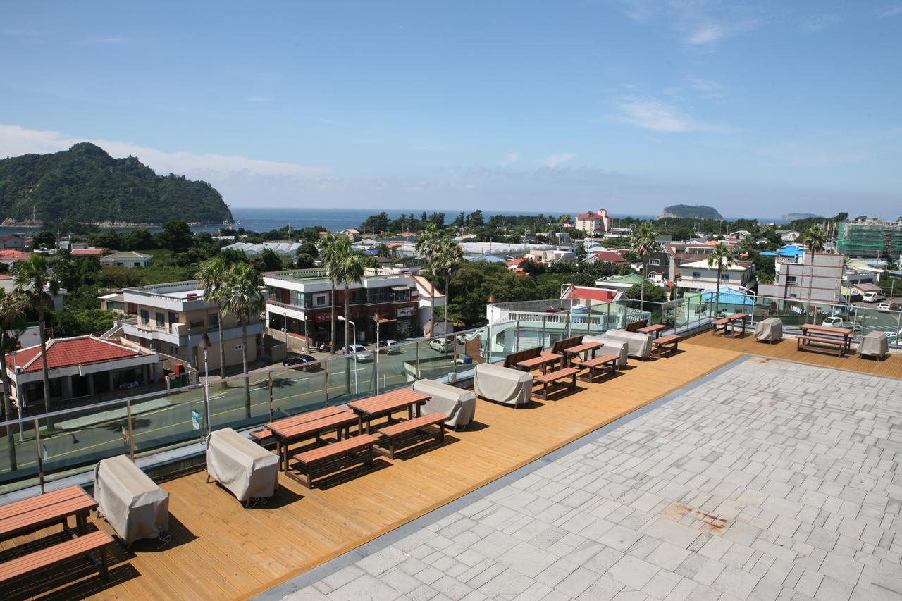 The Blue Jeju Ξενοδοχείο Σεογκουίπο Εξωτερικό φωτογραφία
